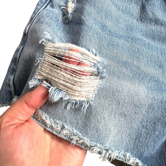 Madewell Relaxed Denim Shorts Homecrest Wash Ripped Edition Raw Hem Distress 26 - Picture 6 of 14